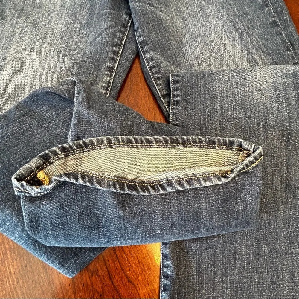 Lucky Brand Sweet and Low Boot Cut Women’s Size 8/29 Dark Blue Wash Jean - Picture 12 of 15